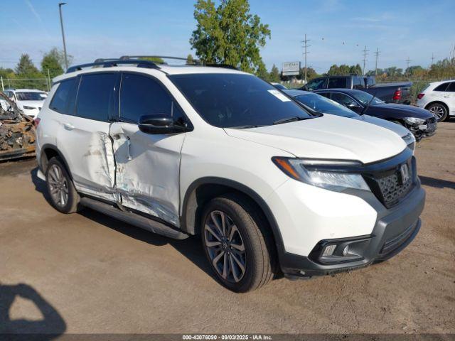  Salvage Honda Passport