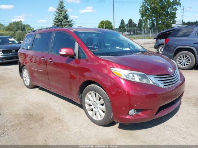  Salvage Toyota Sienna