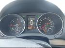 Volkswagen Golf 2.0l Tdi 4-door Image 4