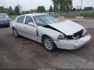 Lincoln Towncar Signature Limited Image 1