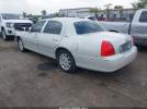 Lincoln Towncar Signature Limited Image 9