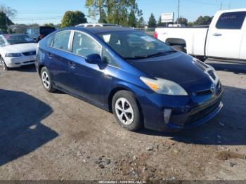  Salvage Toyota Prius