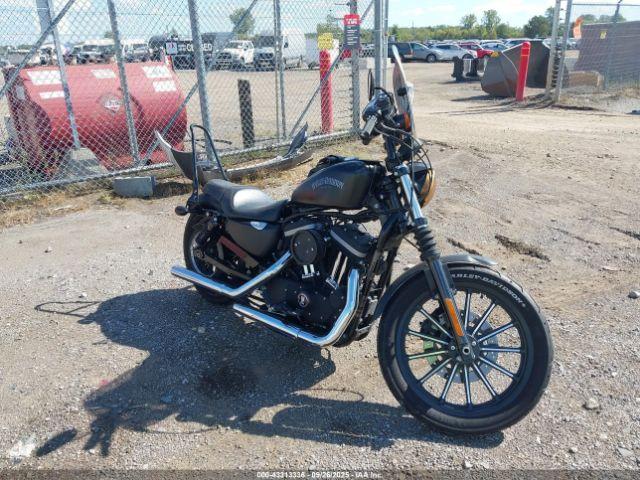  Salvage Harley-Davidson Xl883
