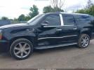 Cadillac Escalade Luxury Image 2
