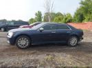 Chrysler 300 Limited Image 11