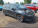 Chrysler Pacifica Limited Image 1