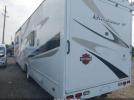 Ford F-550 Super Duty Stripped Chass Image 4