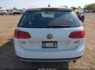 Volkswagen Golf Image 10