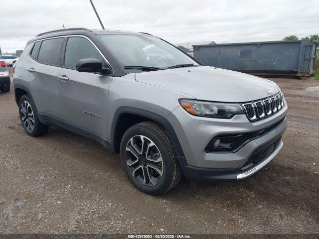  Salvage Jeep Compass