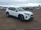 Toyota RAV4 Le Image 1