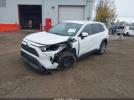 Toyota RAV4 Le Image 16