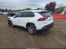 Toyota RAV4 Le Image 2