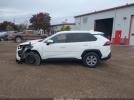 Toyota RAV4 Le Image 8