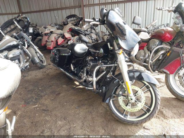  Salvage Harley-Davidson Flhx