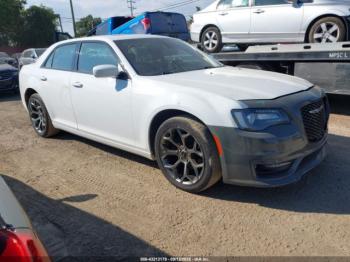  Salvage Chrysler 300