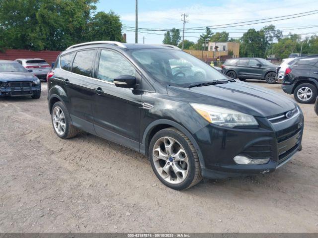  Salvage Ford Escape