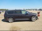 Chrysler Pacifica Limited Image 14