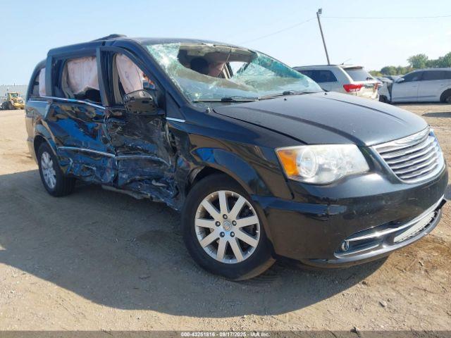  Salvage Chrysler Town & Country