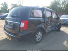Chrysler Town & Country Touring Image 5