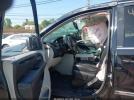 Chrysler Town & Country Touring Image 8