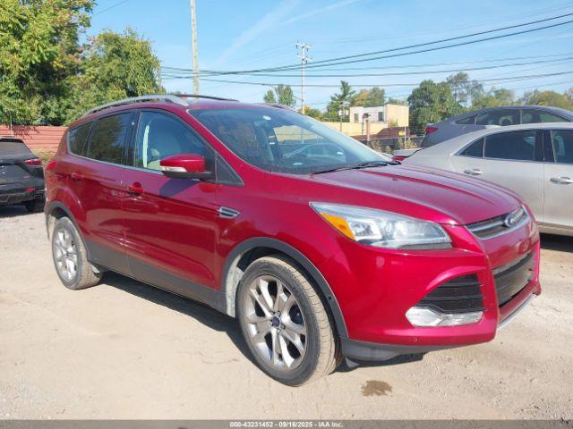  Salvage Ford Escape