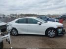 Toyota Camry Le Hybrid Image 11