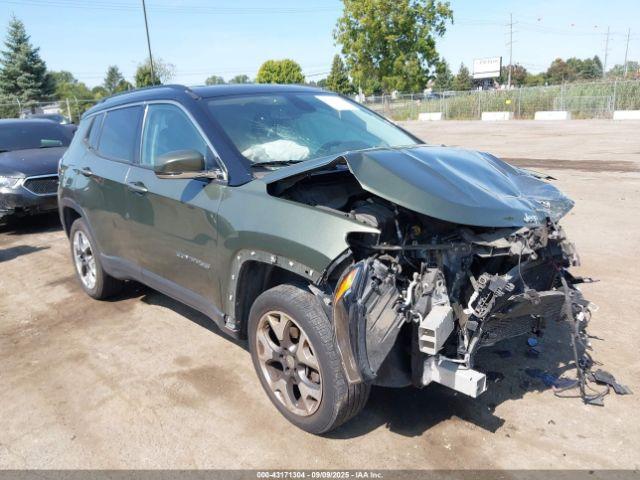  Salvage Jeep Compass