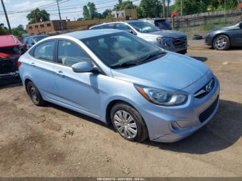  Salvage Hyundai ACCENT
