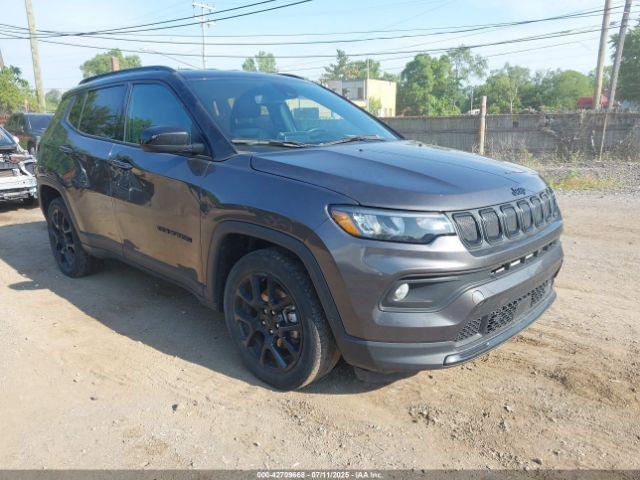  Salvage Jeep Compass