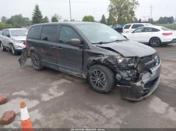  Salvage Dodge Grand Caravan