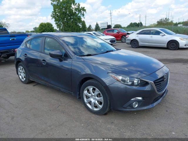  Salvage Mazda Mazda3