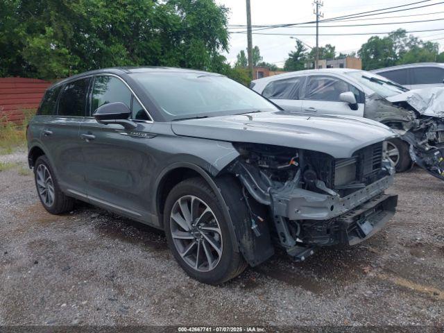  Salvage Lincoln Corsair