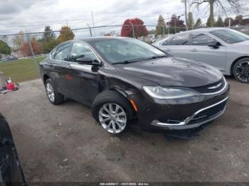  Salvage Chrysler 200