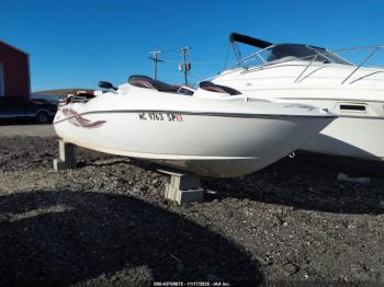  Salvage Yamaha Sj700 Superjet