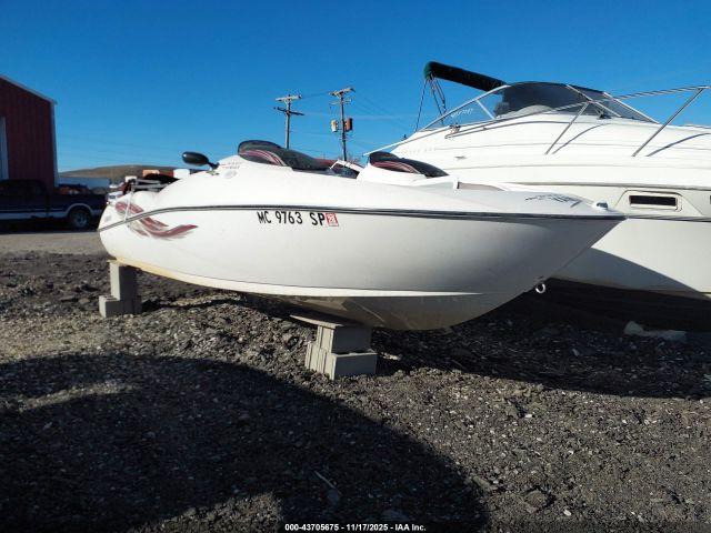  Salvage Yamaha Sj700 Superjet