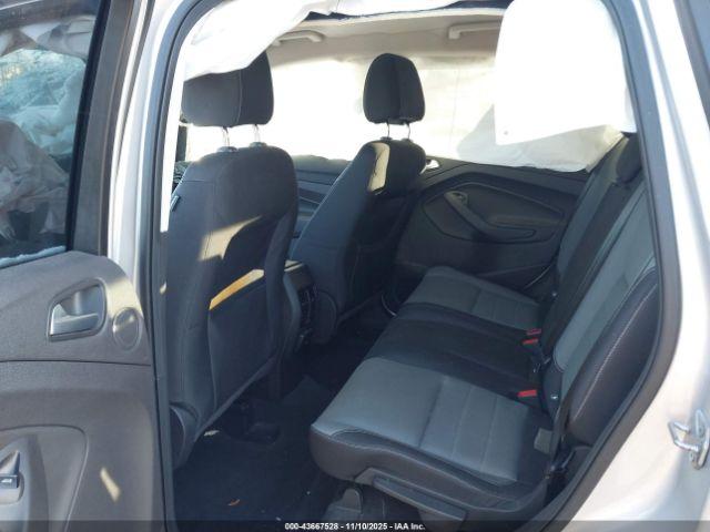 Ford Escape Se Image 9