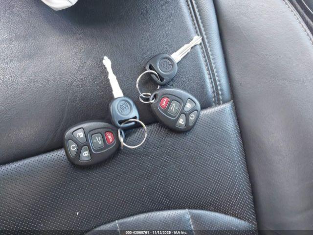 Buick Enclave Leather Image 5