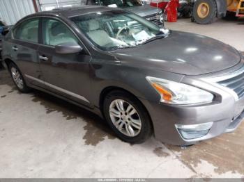  Salvage Nissan Altima