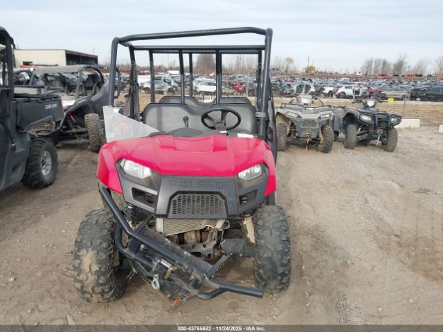 Polaris Ranger 500 Crew Image 3