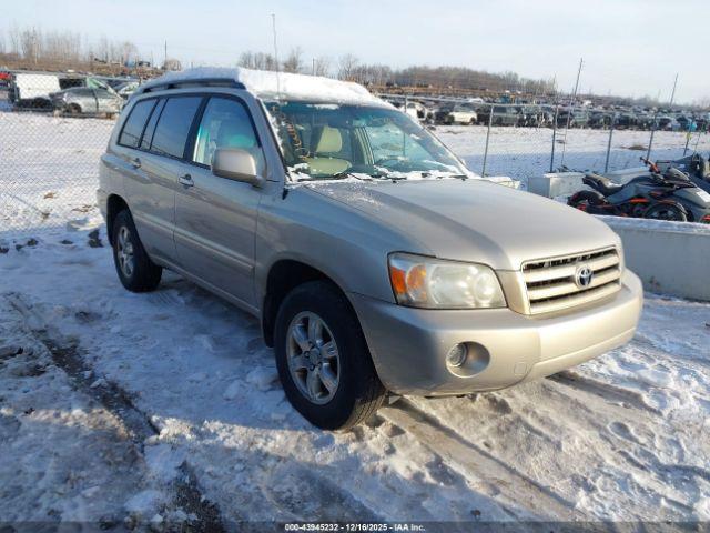  Salvage Toyota Highlander