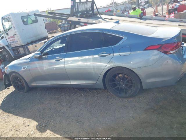 Hyundai Genesis 3.8 Image 13