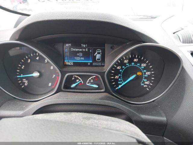 Ford Escape Titanium Image 8