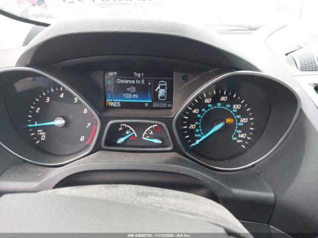 Ford Escape Titanium Image 8