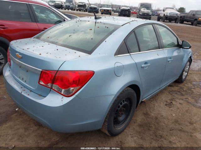 Chevrolet Cruze Ls Image 4