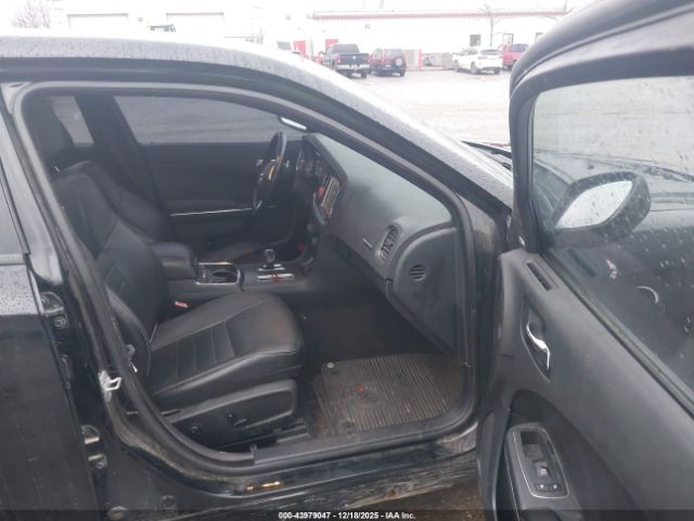 Dodge Charger Sxt Image 3