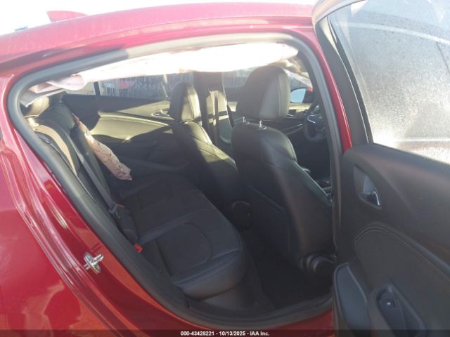 Chevrolet Cruze Premier Auto Image 16