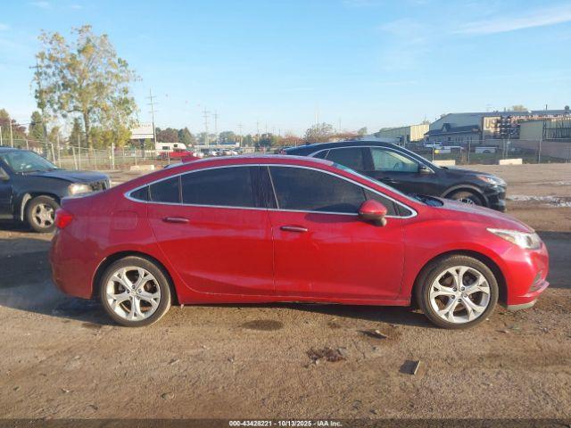 Chevrolet Cruze Premier Auto Image 8