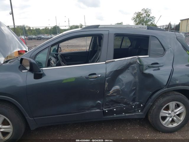 Chevrolet Trax Lt Image 4