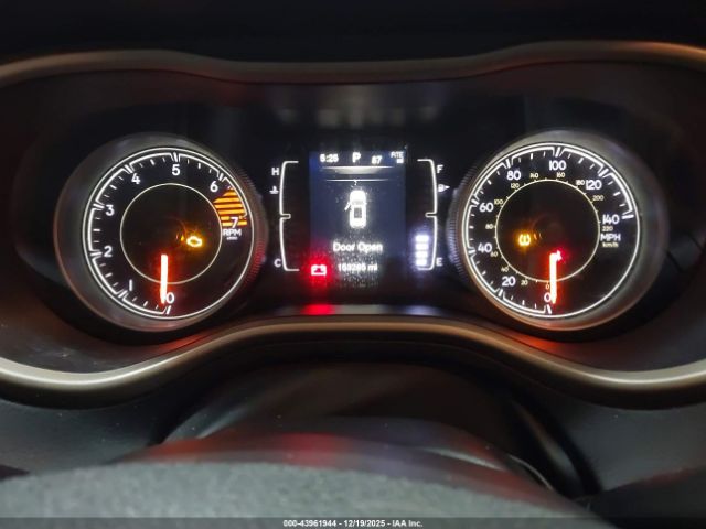 Jeep Cherokee Latitude Image 15