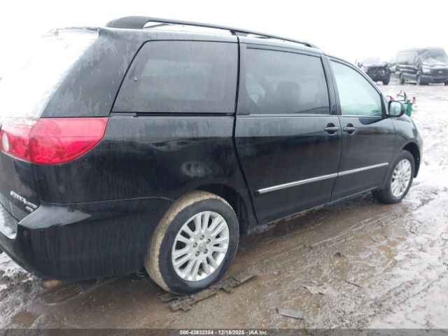 Toyota Sienna Limited Image 9